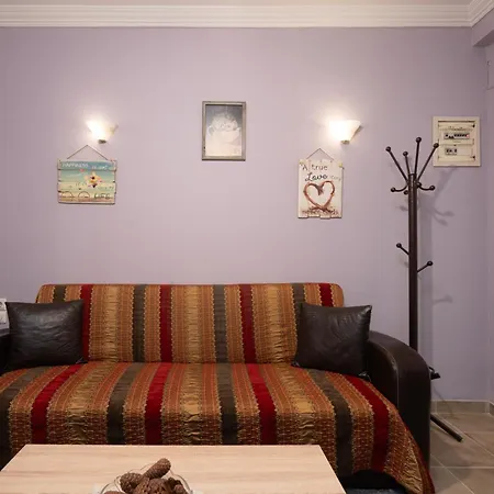 The Sweetest Acropolis Flat-2